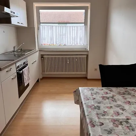 Vendégház Gaeste-, Handwerkerzimmer *