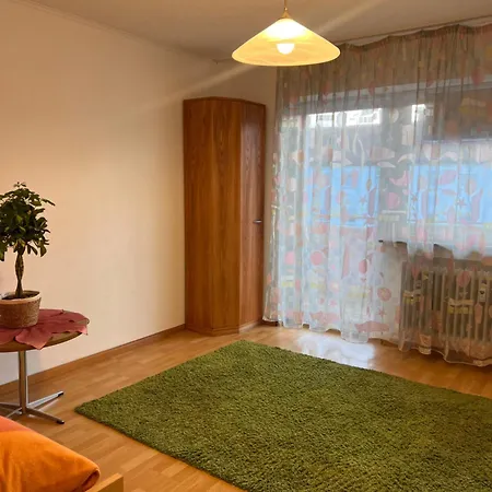 Gaeste-, Handwerkerzimmer * Rosenfeld